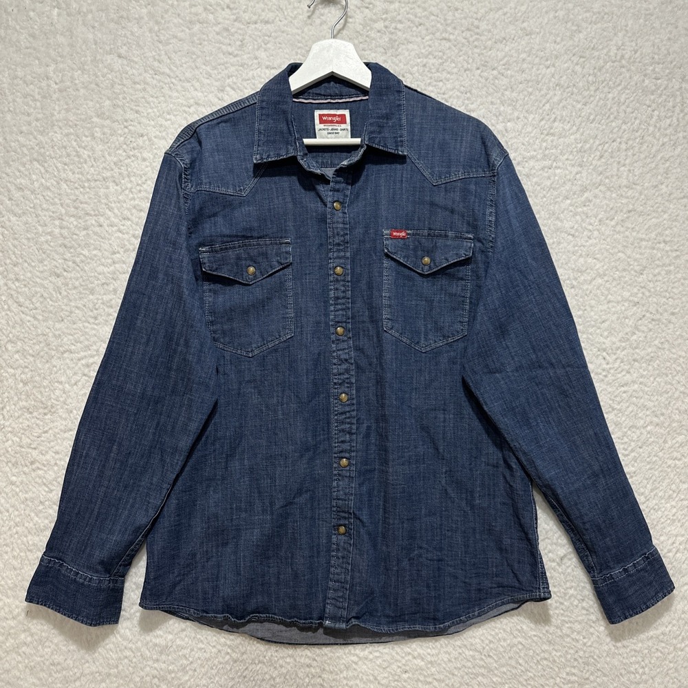 Wrangler Men's Blue Chambray Pearl Snap Button Long Sleeve Shirt Size L?